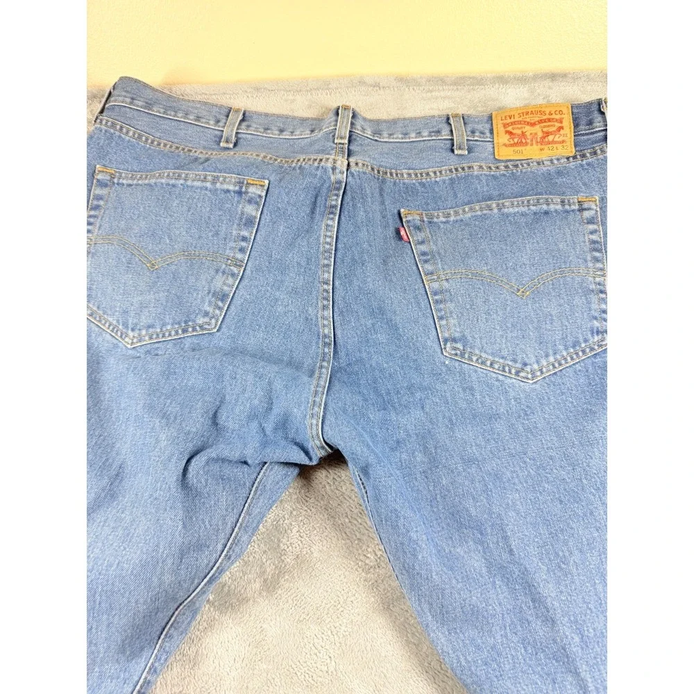Vtg Levi's 501 Jeans 42x32 Button Fly Light Wash Y2K Straight Denim